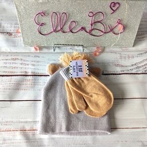 NWT Kids Unicorn Hat and Mitten Set